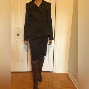 Andy Thé Anh canadian designer two pieces suit.